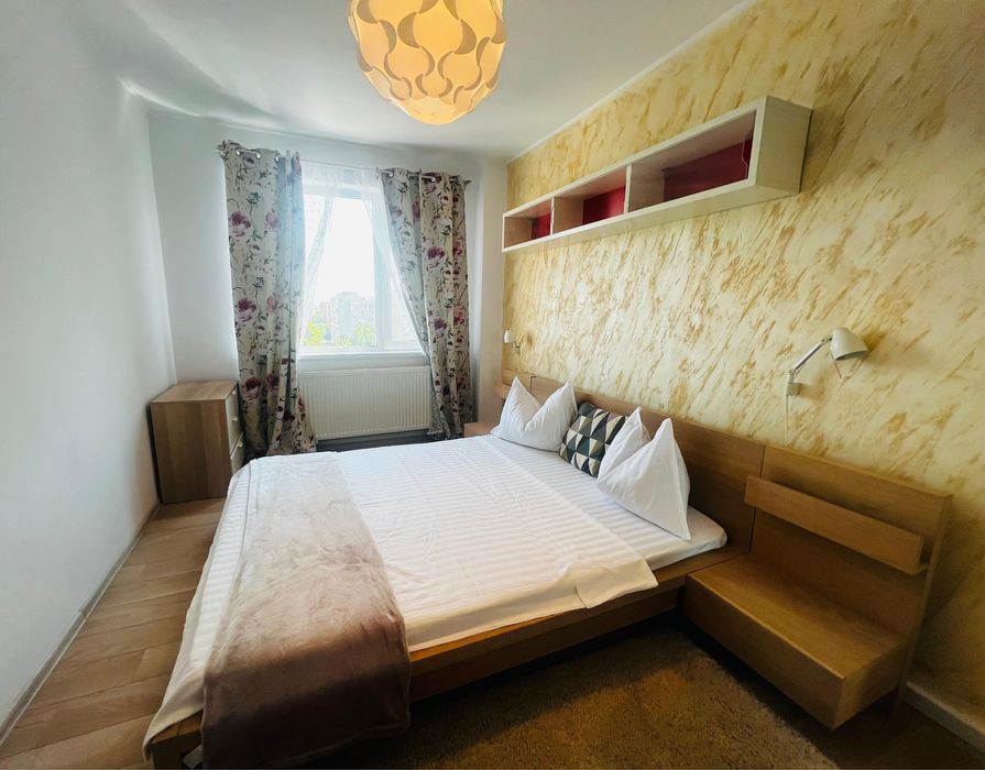 Inchiriez Apartament 2 cam, Alexandru cel Bun
