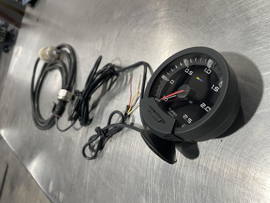 GREDDY SIRIUS буустметър, -1 до 2.5 BAR