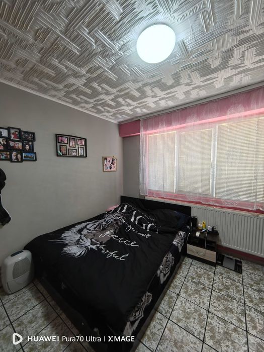 Апартамент двустаен преустроен на тристаен