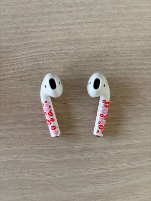 Безжични слушалки Apple AirPods 2