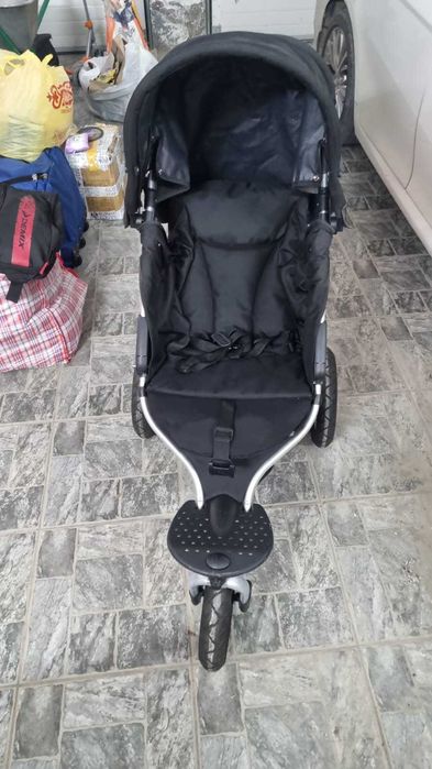 Коляска в хорошем состоянии