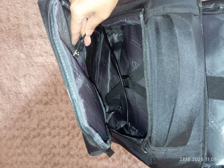 Продам новый черный рюкзак