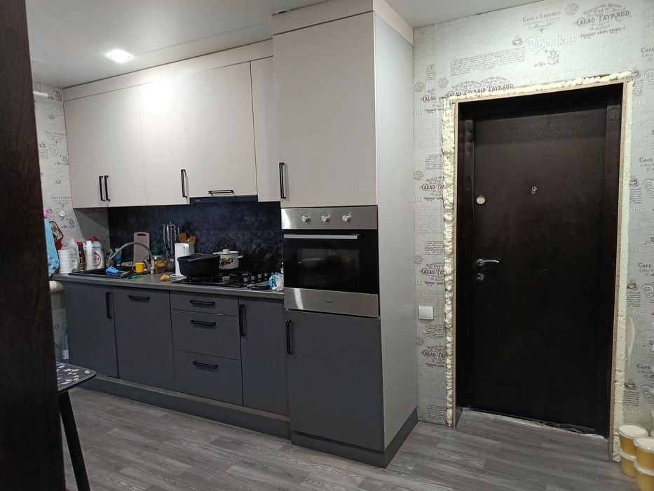 Продам квартиру в двух квартирном доме