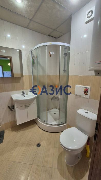 Продава се Тристаен апартамент в к.к. Слънчев бряг - 65 кв.м за 1154 €/кв.м - Снимка #9