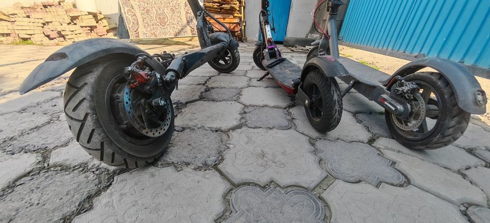 Электросамокаты разные