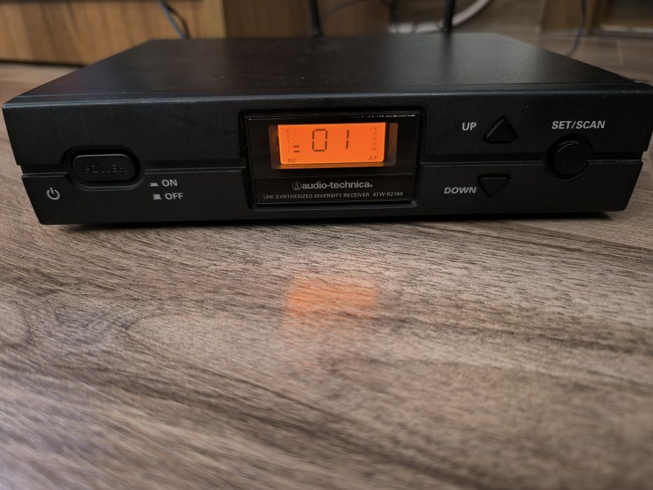 Receiver Audio Technica ATW-R2100 Microfon wireless  ATW-T341