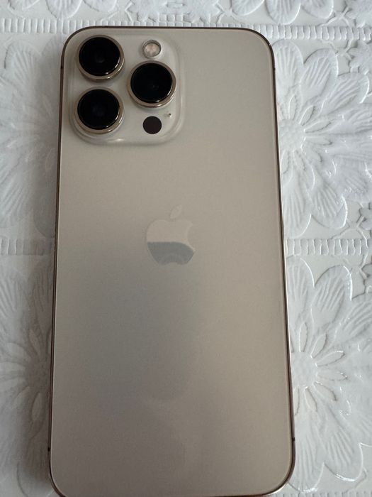 iPhone 13pro  Gold 256 GB като нов