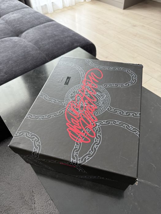 Vand Versace Chain Reaction 37 originali cu bonul de achizitie, cutie si bon