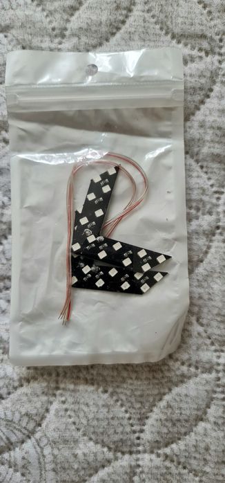 Продавам аксесоари за автомобил