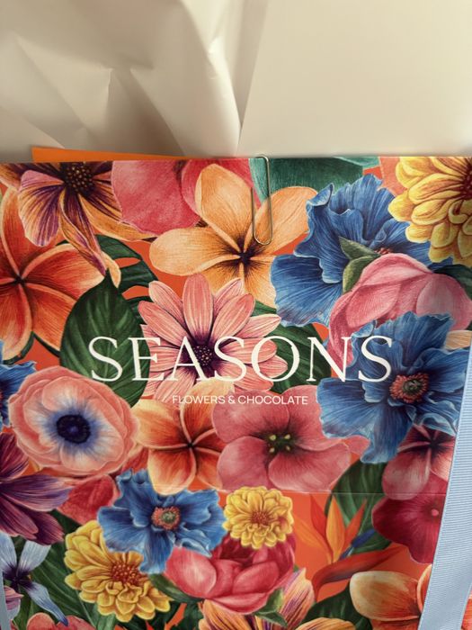 Продам букет, подарили только что