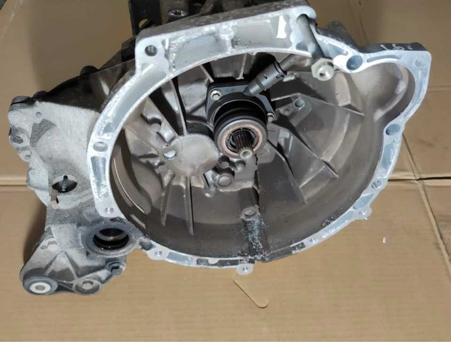 Мкпп (механическая) Ford Focus 2/Форд, объем 1.6см,привозная,в наличии