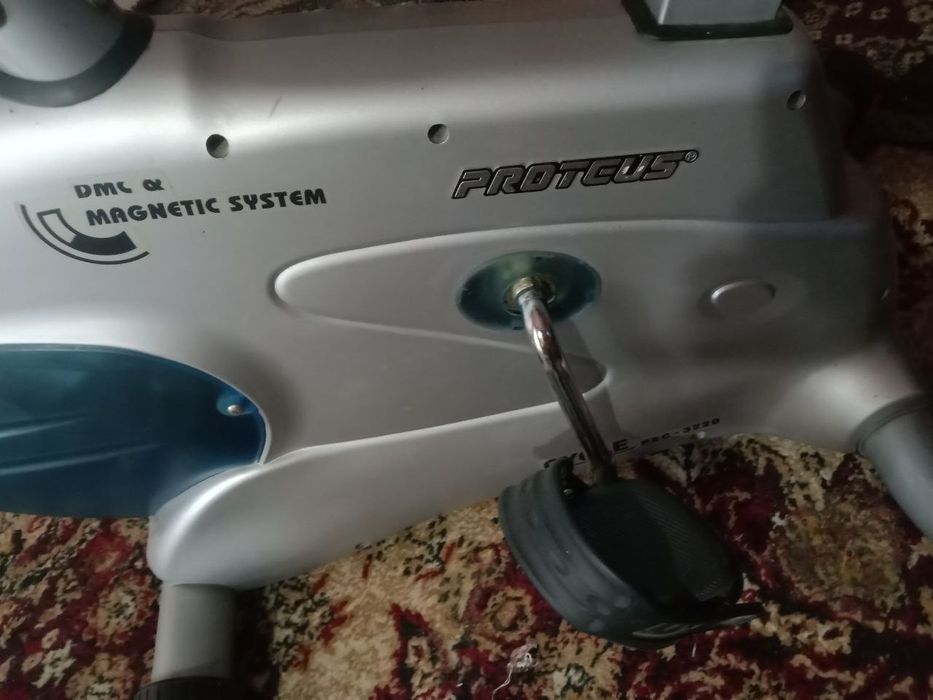 Велотренажёр почти новый