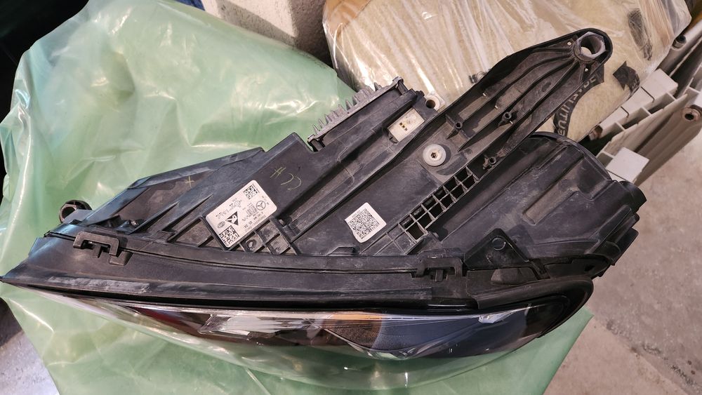 Faruri Far MultiBeam W167 GLE