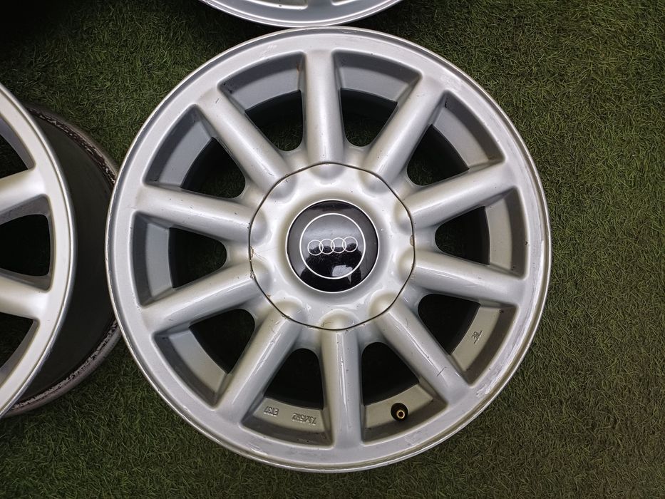 Диски R15 4x108 на Audi.
