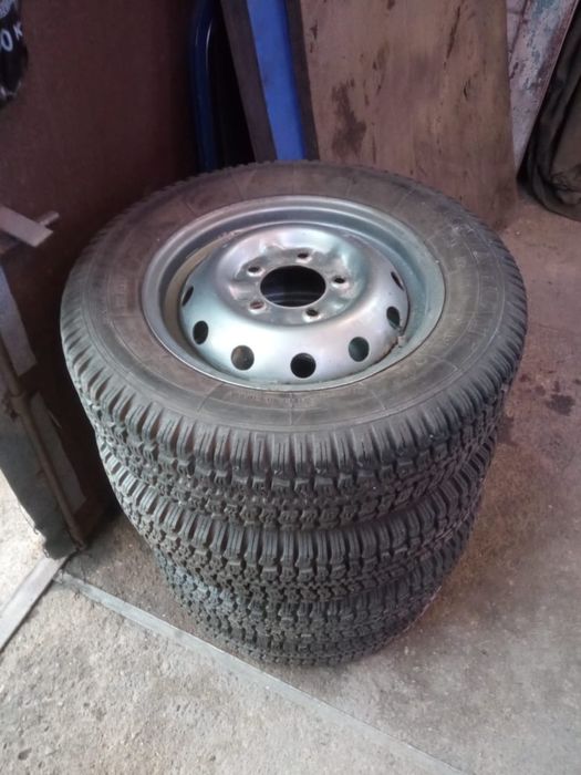 Колеса 205/70/R16