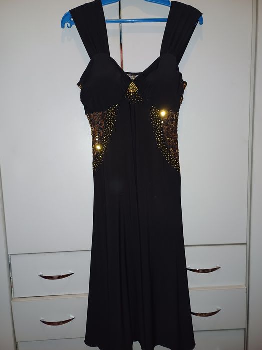 Продам платье недорго