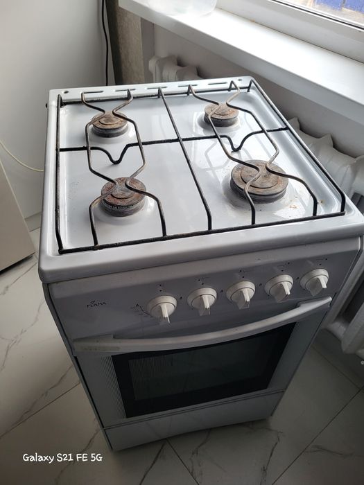 Продается газовая плита бу