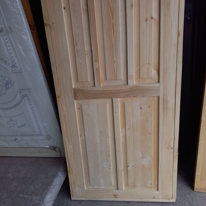 Двери ,вагонка.баня