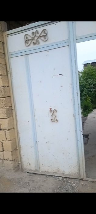 Darvoza sotiladi b.u temir 2.40×2.40