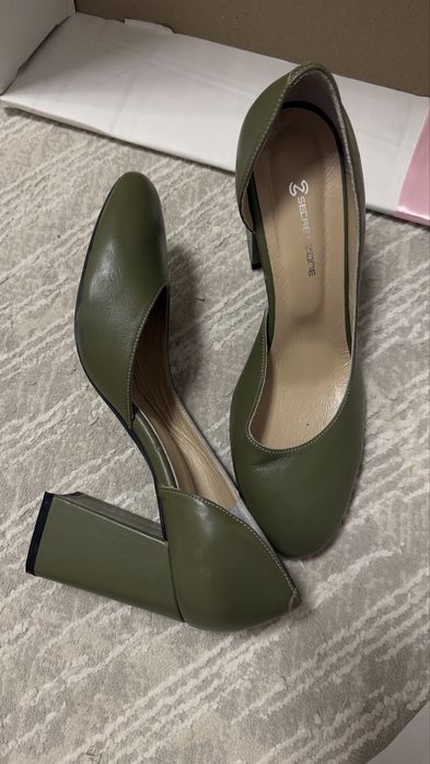 Туфли женские кожаные