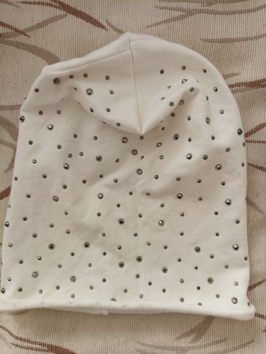 Нови модерни шапки