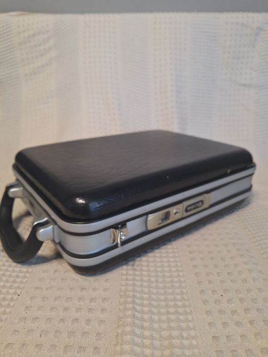 Продаётся алюминиевый кейс