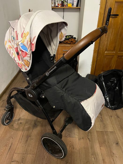 Vând carucio2in1kindercraf în stare f buna