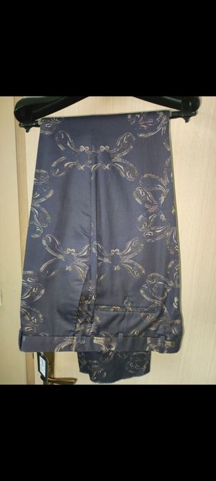 Костюм Moni и сако Moni 54 размер