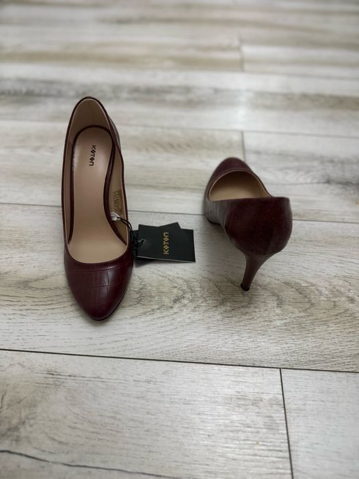 Pantofi NOI Koton burgundy toc mediu stiletto eleganți