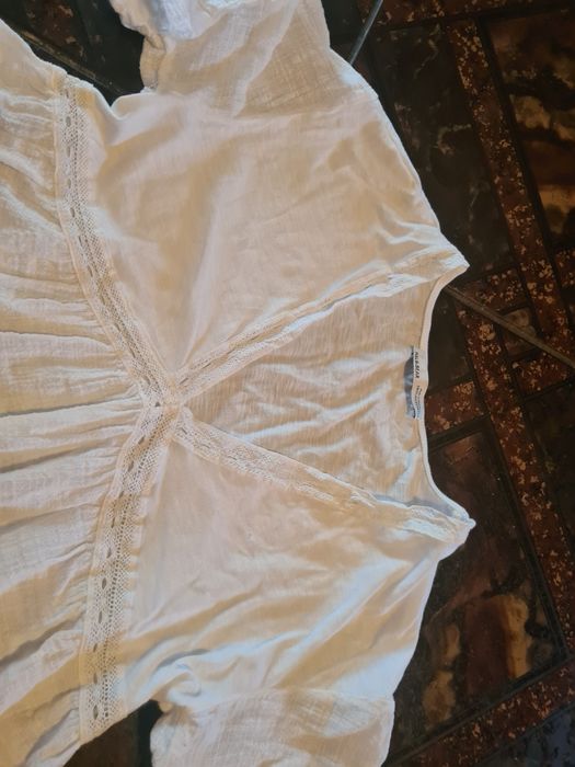 Bluza stil in mar 38/40 la 35 lei Timișoara