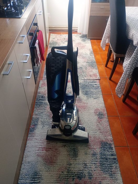 Servici de curățenie/aspirare în profunzime