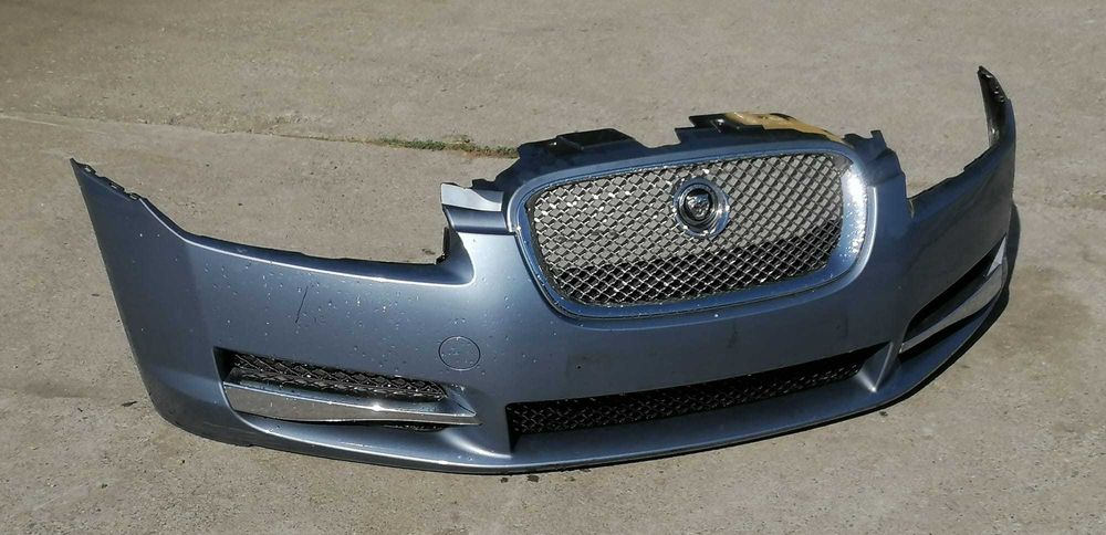Bara fata Jaguar XF 2008