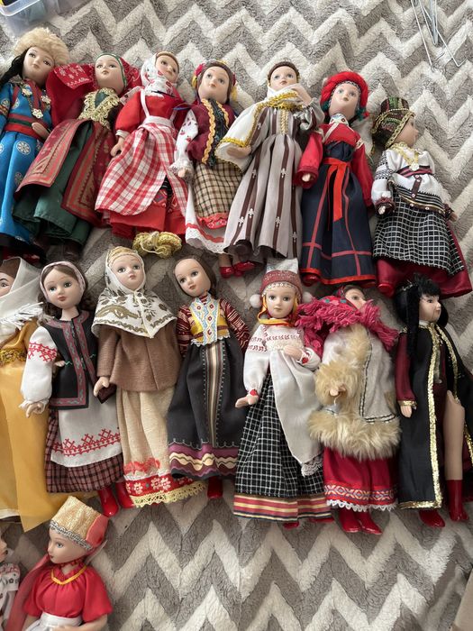 Фарфоровые куклы