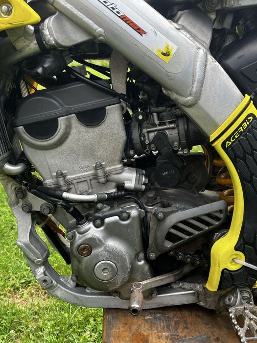 Suzuki RM-Z 250 cros