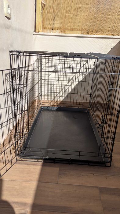 Кучешка клетка / колибка за домашно гледане