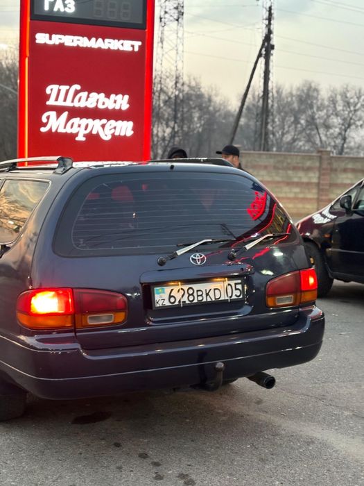 Toyota camry 10 универсал