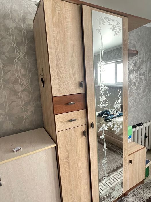 шкаф для прихожки