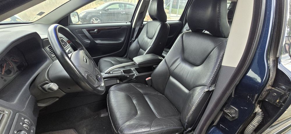 Волво хц 70 2.4 Т 4х4 автоматик Volvo xc70 2.4T