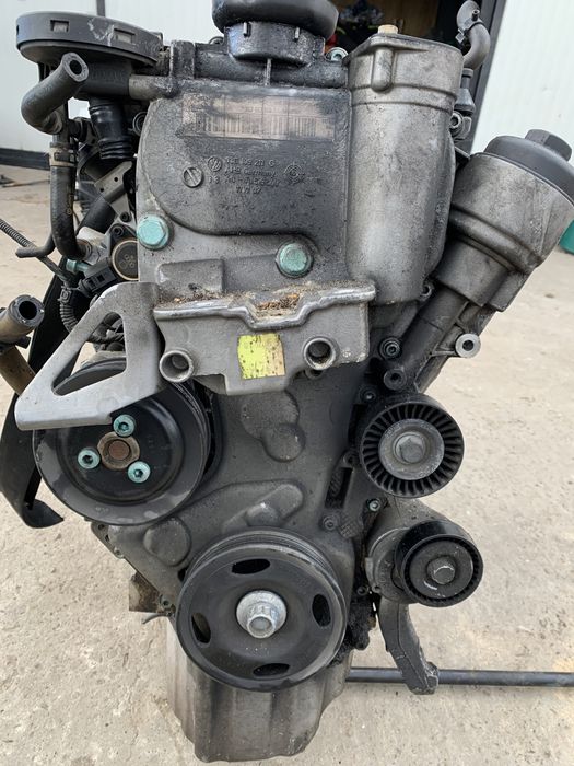 Motor golf 5 1.6 fsi cod  BLF an 2008