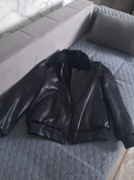 Кожаная зимняя куртка