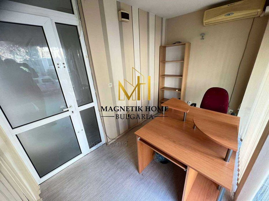 Дава се под наем Офис в Бургас, Център - 10 кв.м за 102 € - Снимка #3
