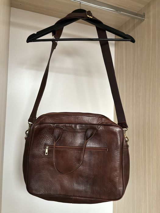 Чисто нова чанта, естествена кожа