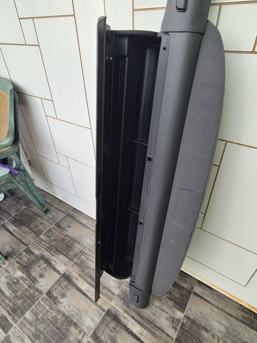 Щора за багажник на Волво V50/ 2006г/