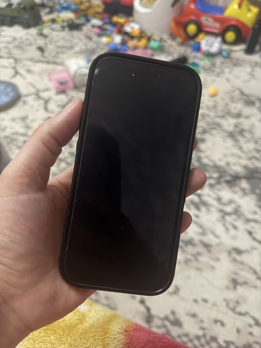 Продам iPhone 16 pro