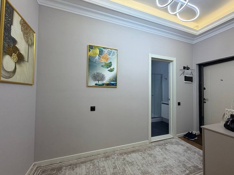 Продается 3х ком квартира, ЖК Nur, ор-р: Алайский рынок, 75м²