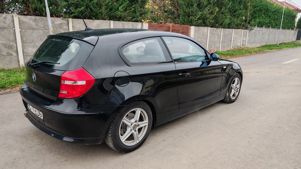 BMW 1 Series 2009 — imagine 3