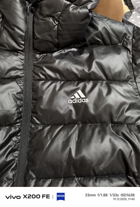 Продам зимний пуховик