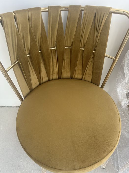 Стулья кухонные комплект