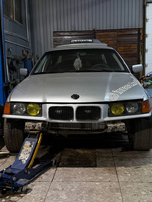 BMW e36 m52 b 28