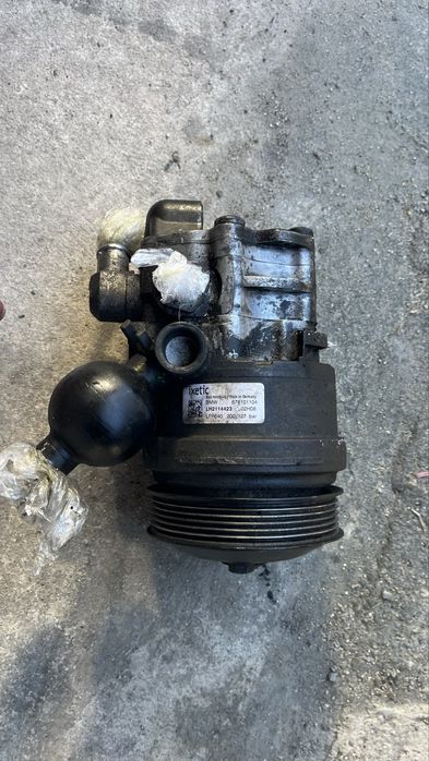 Dynamic Drive хидравлична помпа  за X5 Х6 F01 F02 F07